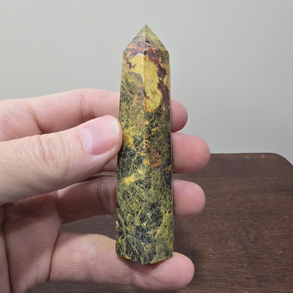 Realgar Crystal Tower #I